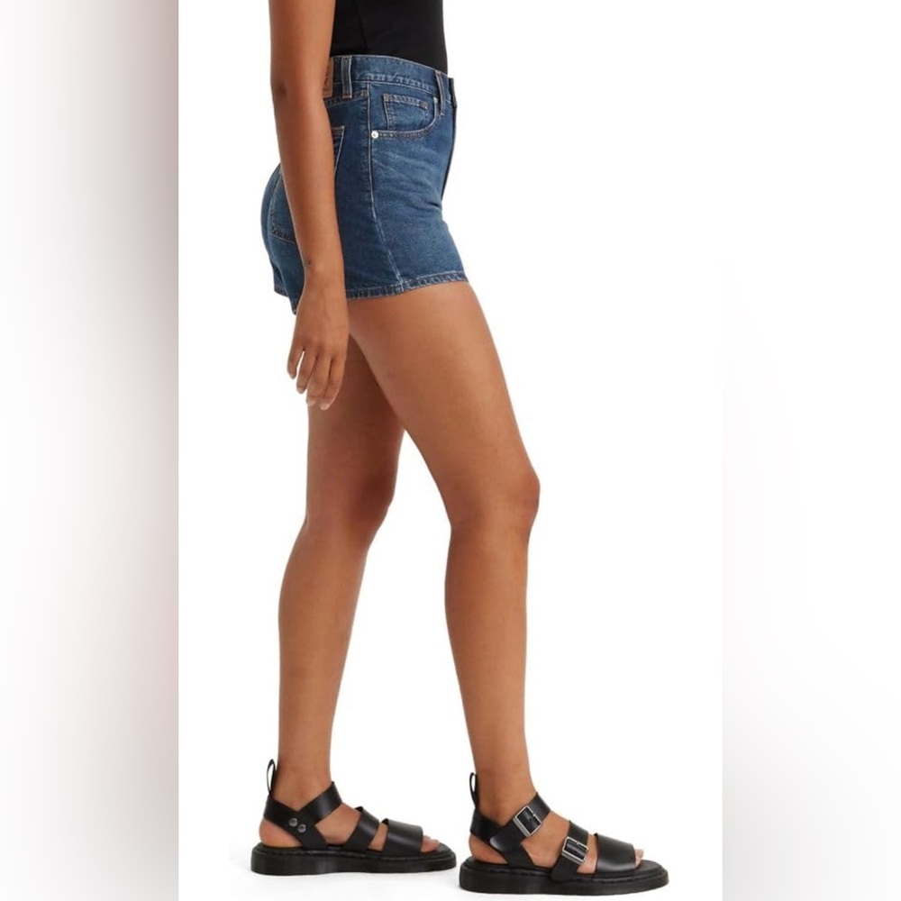 Levi's Women's High Waisted Mom Shorts
#11 - Picture 2 of 7